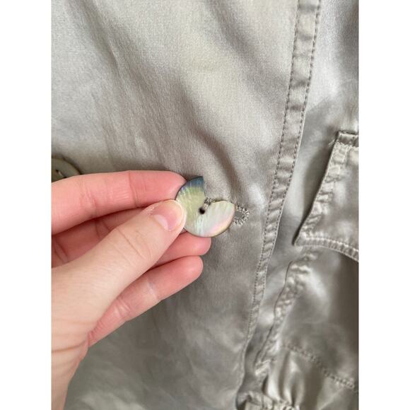 Chicos Jacket 100% Silk Sz 3 Taupe Champagne Satin Finish Double Breasted Classy - Picture 5 of 8